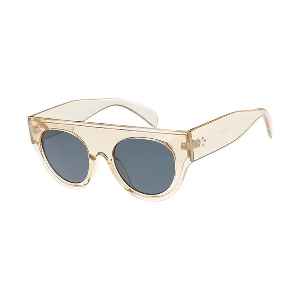 Modern Elegance Women's Chunky Brown Frame Sunglasses Sleek Flat Top Design